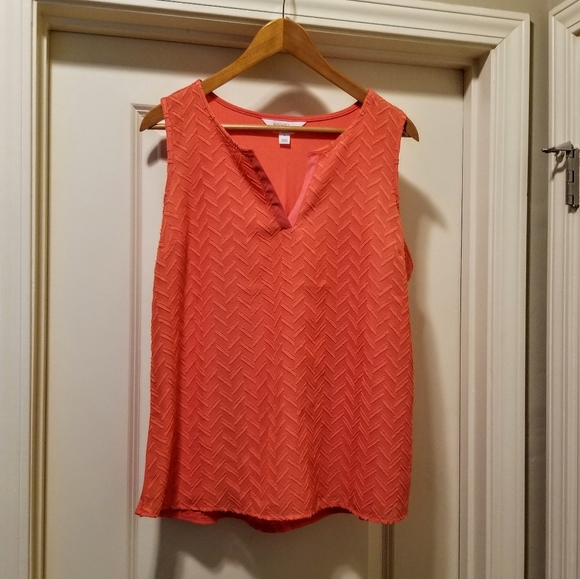 Market & Spruce Tops - Market & Spruce Dressy Tank NWOT